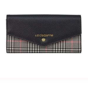 Liz Claiborne Envelope Clutch Wallet